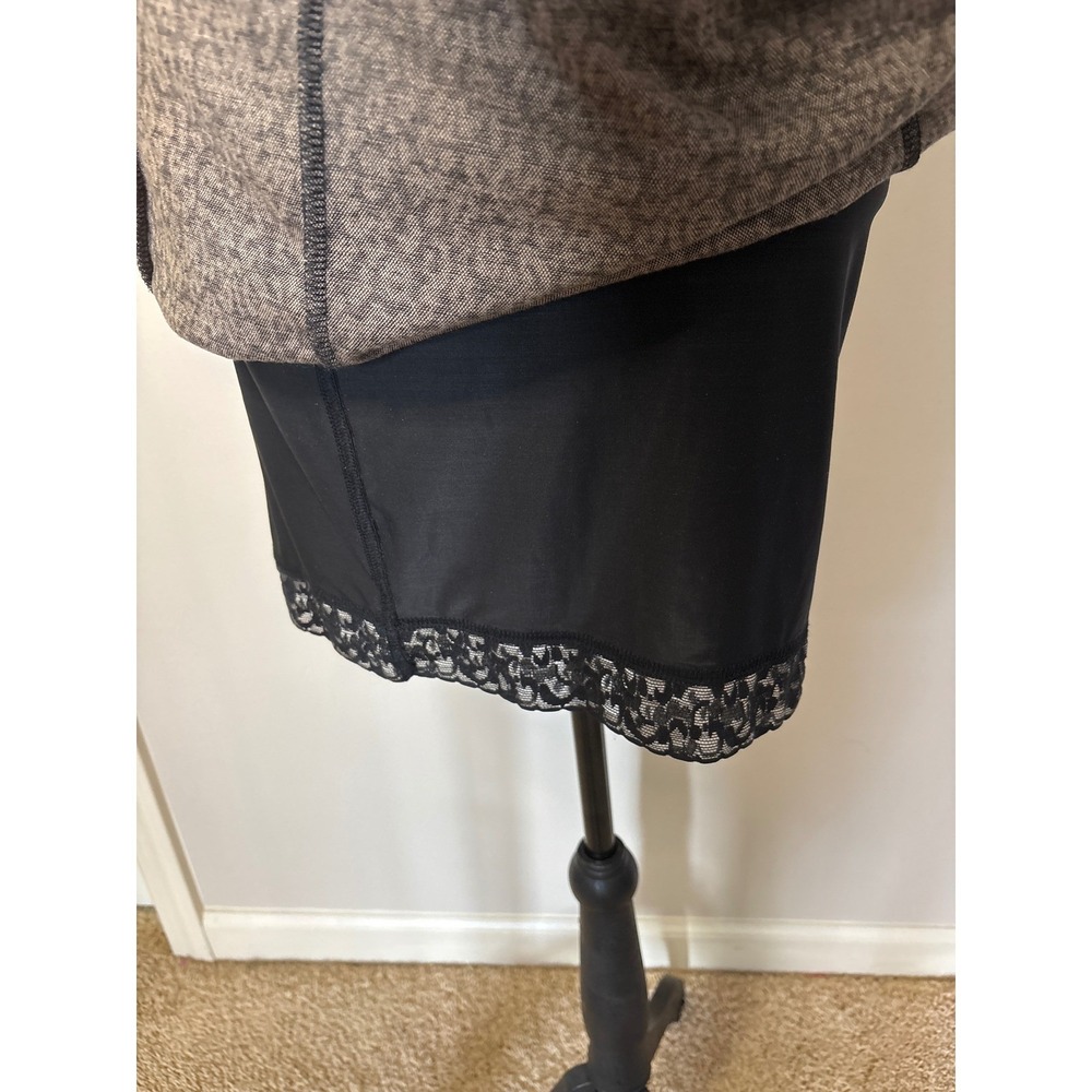 Chicos So Slimming Leopard Print Sheath Dress Tan Black 3/4 Sleeve Size 0 NWT - Picture 5 of 7